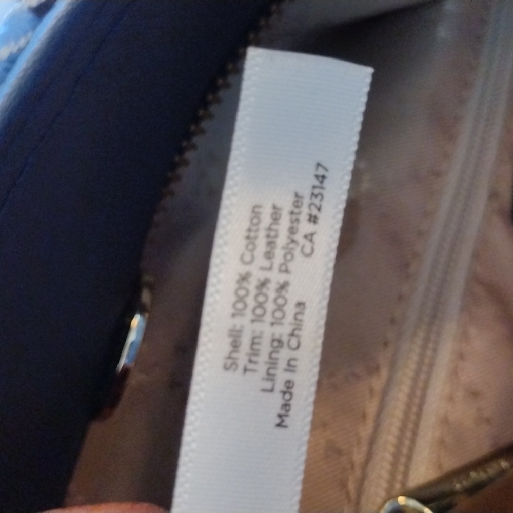 Talbots tote style purse. - Picture 11 of 13